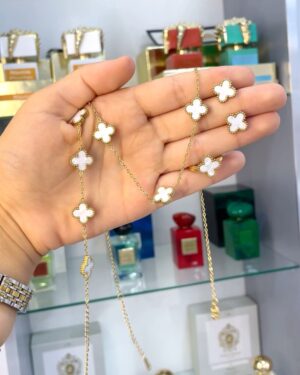 PARURE VAN CLEEF BLANCHE 4 PIECES