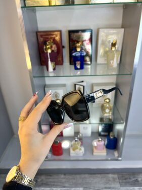 LUNETTE HERMES NOIRE CAREE GRAND FORMAT