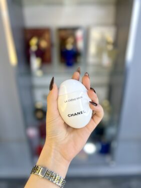 CREME MAIN CHANEL