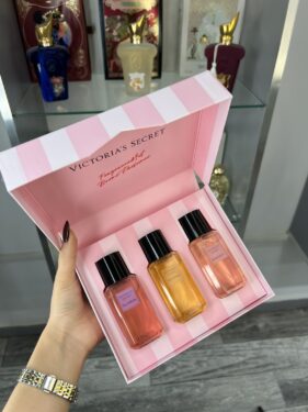 COFFRET 3 BRUMES BOMBSHELL AMBER ROMANCE PURE SEUCTION VICTORIA SECRET