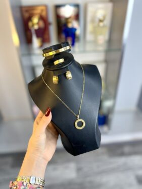 PARURE CARTIER LOVE CLASSY 4P